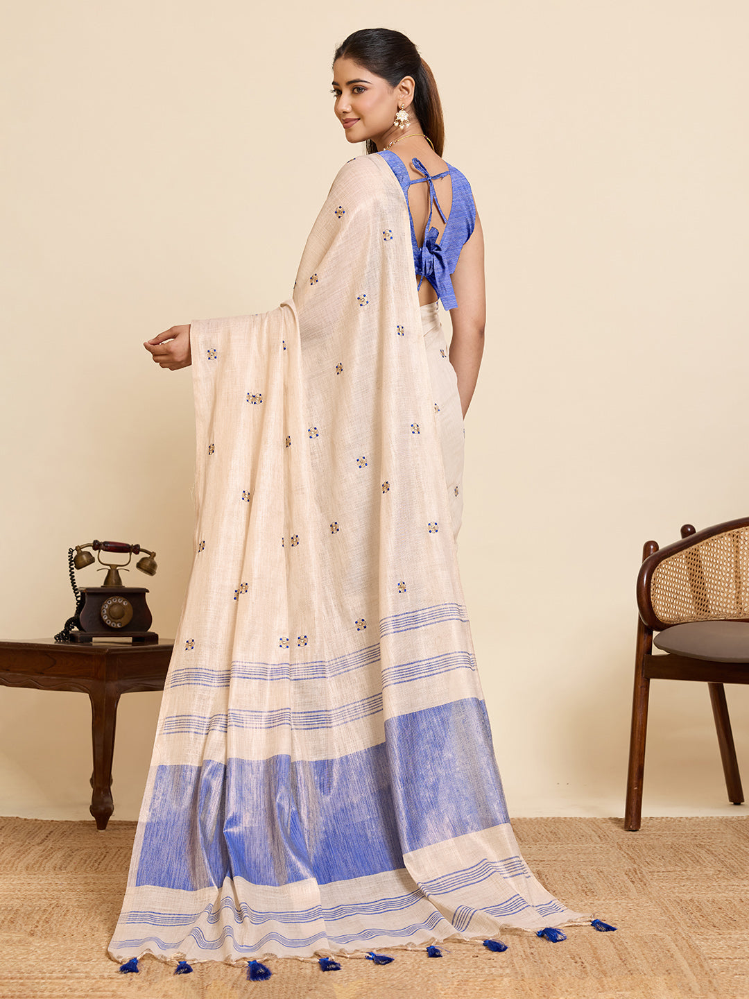 Fabrica Vibe Off-White & BLUE Linen Blend Saree with  Embroidery and Blue Woven Border & Tassel Pallu