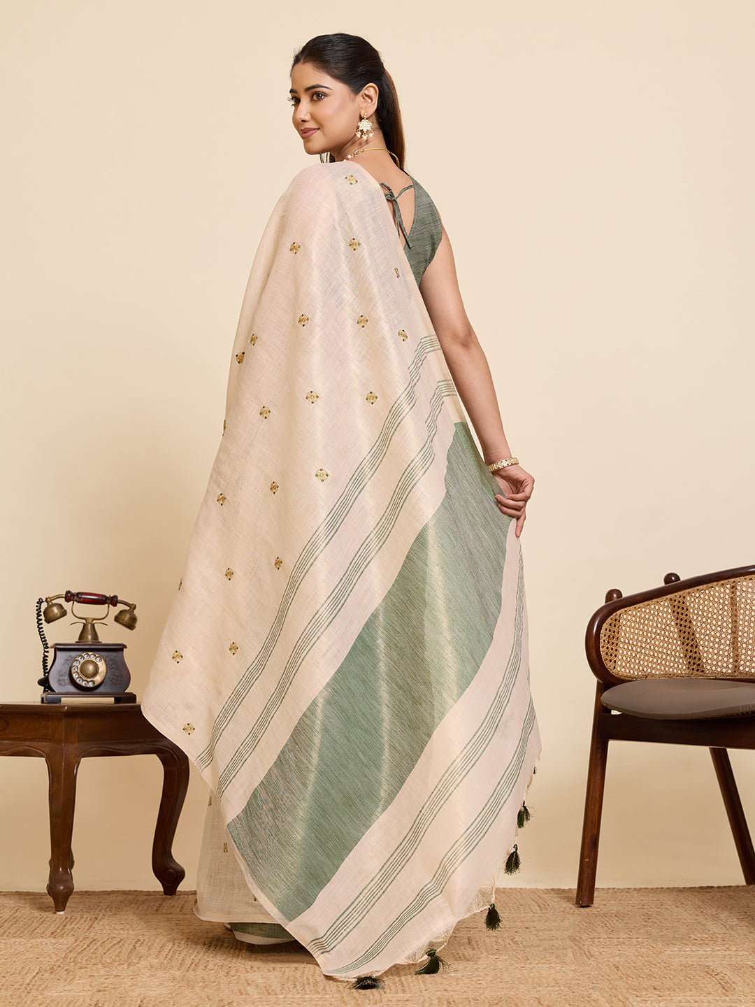 Fabrica Vibe Handwoven Off-White Cotton Linen Saree with Embroidery and Olive Green Contrast Pallu
