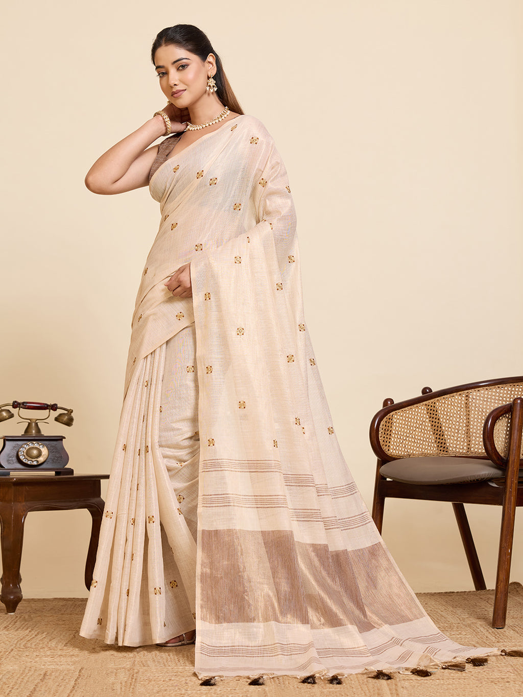 Fabrica Vibe Handwoven Off-White Cotton Linen Saree with Embroidery and Floral Buti & Brown Border