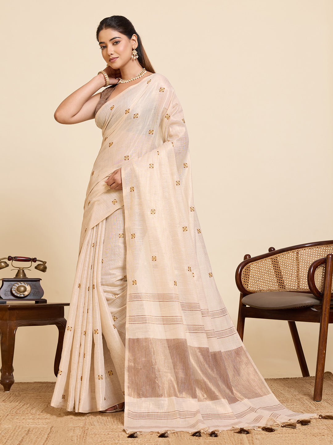 Fabrica Vibe Handwoven Off-White Cotton Linen Saree with Embroidery and Floral Buti & Brown Border