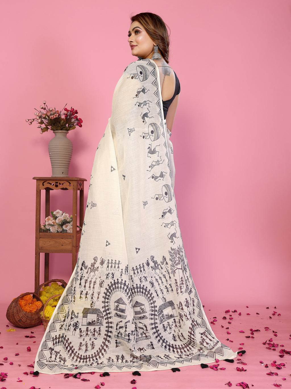 Fabrica Vibe Off-White Soft Linen Saree with Monochrome Warli Tribal Print & Tassel Pallu