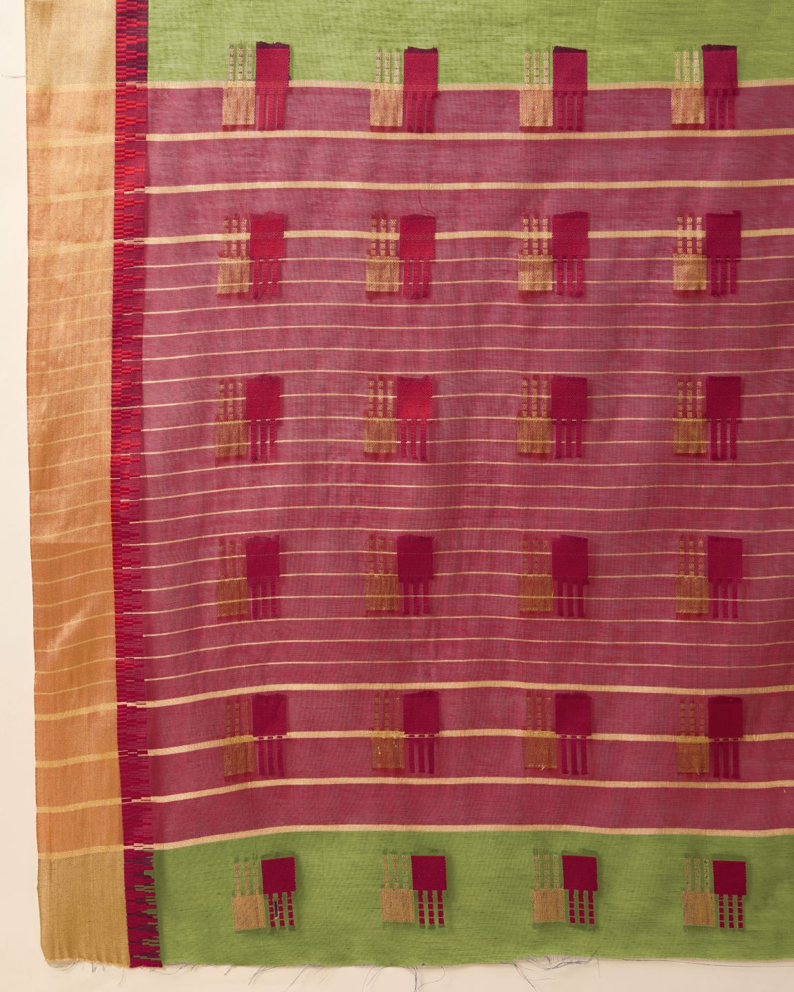 Fabrica Vibe Handwoven Bengal Cotton Saree in Parrot Green & Pink with Woven Motifs