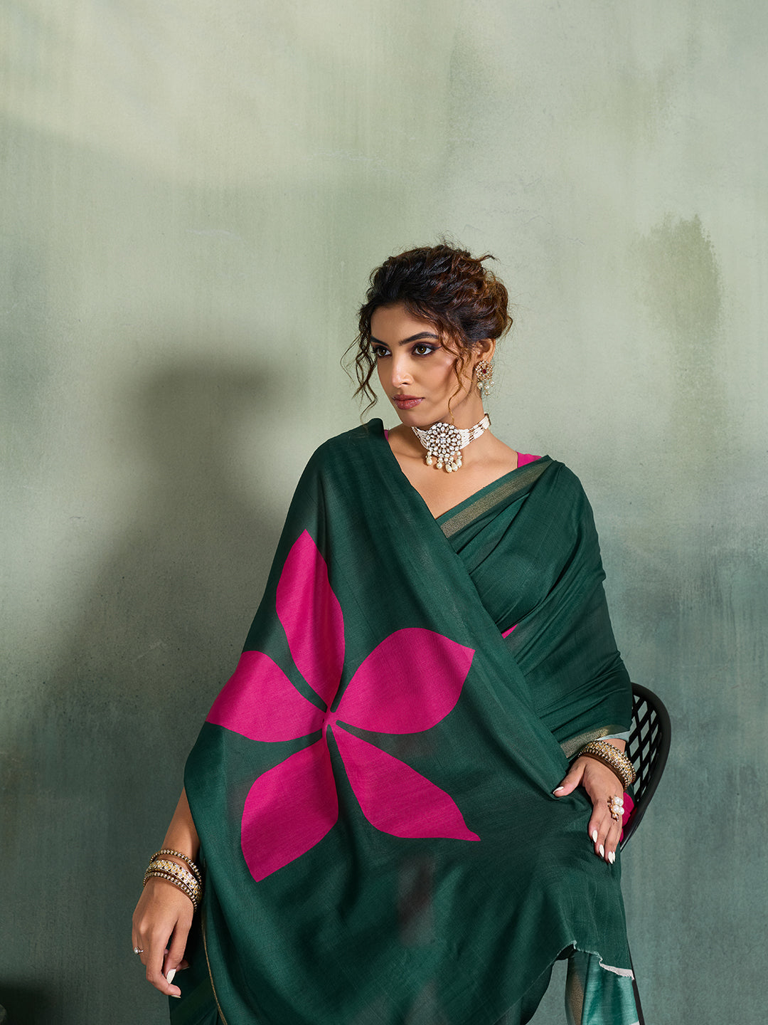 Fabrica Vibe Dark Green Handwoven Cotton Saree with Pink Floral Motifs