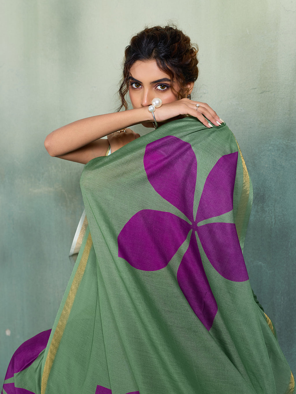 Fabrica Vibe Sage Green Handwoven Cotton Saree with Purple Floral Motifs