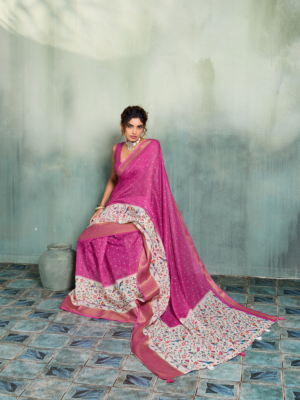 Fabrica Vibe Pink Linen Handwoven Saree with Floral Bird Print & Woven Border