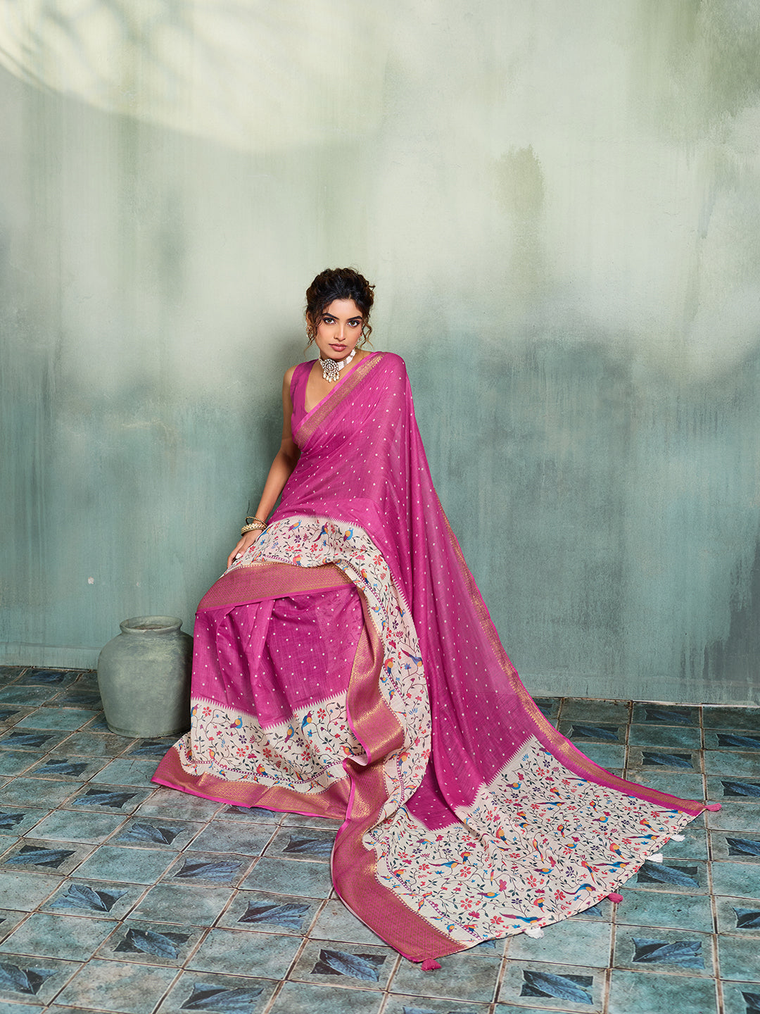 Fabrica Vibe Pink Linen Handwoven Saree with Floral Bird Print & Woven Border