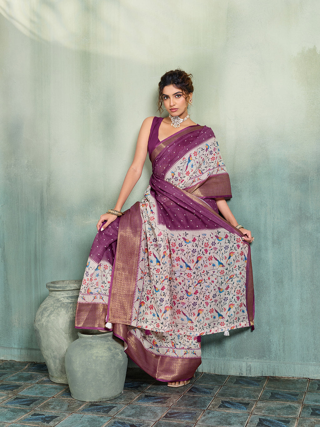 Fabrica Vibe Plum Purple Linen Handwoven Saree with Floral Bird Print & Woven Border