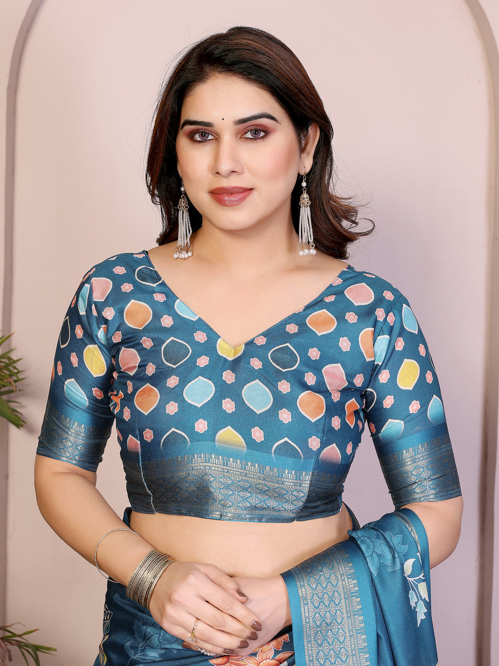 Fabrica Vibe Rama Blue Floral Handwoven Cotton Saree with Unstitched Blouse Piece