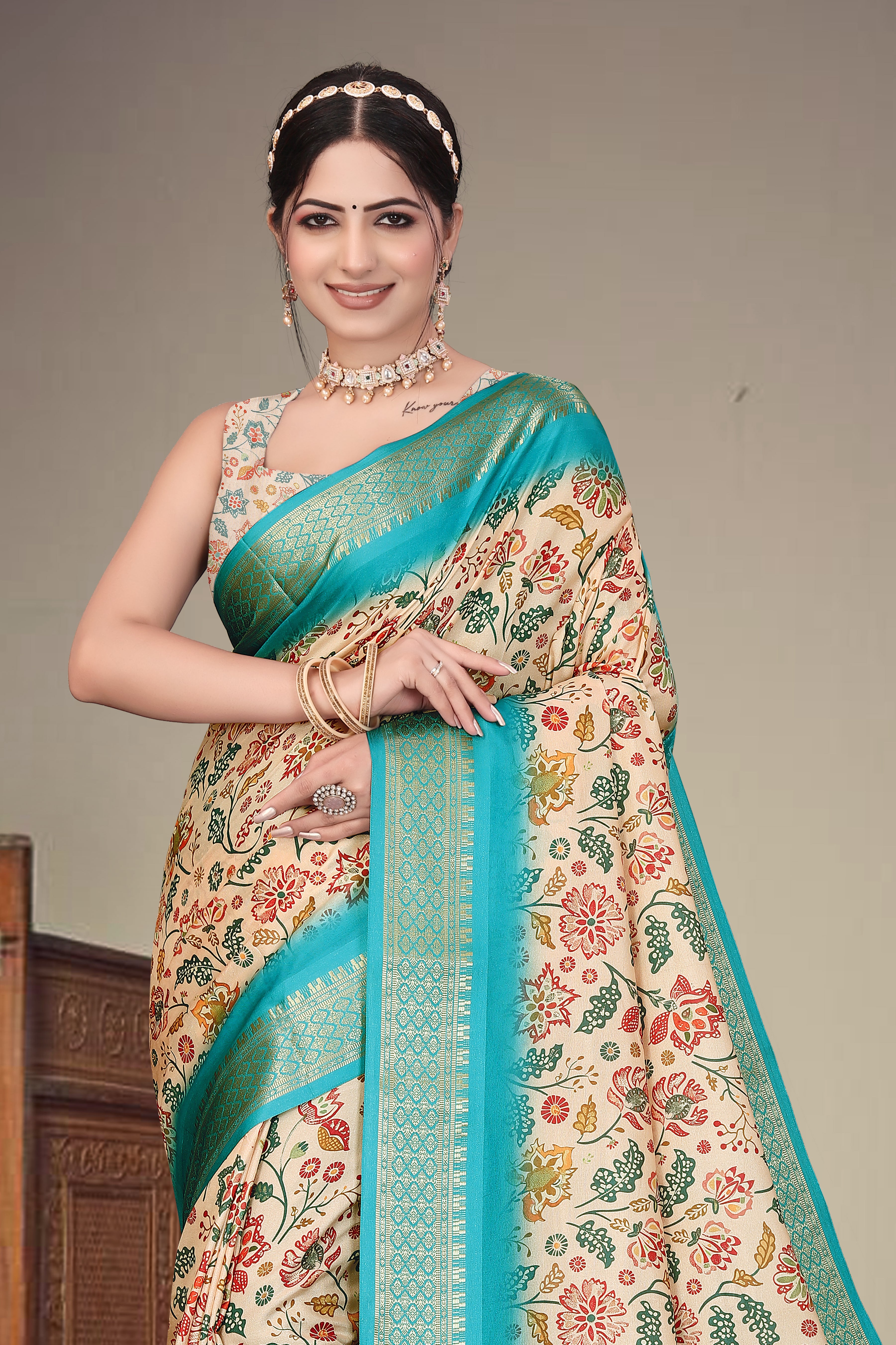 Fabrica Vibe Handwoven Bengal Cotton Saree with Floral Print & Traditional Folk Art Pallu - Cream & Turquoise