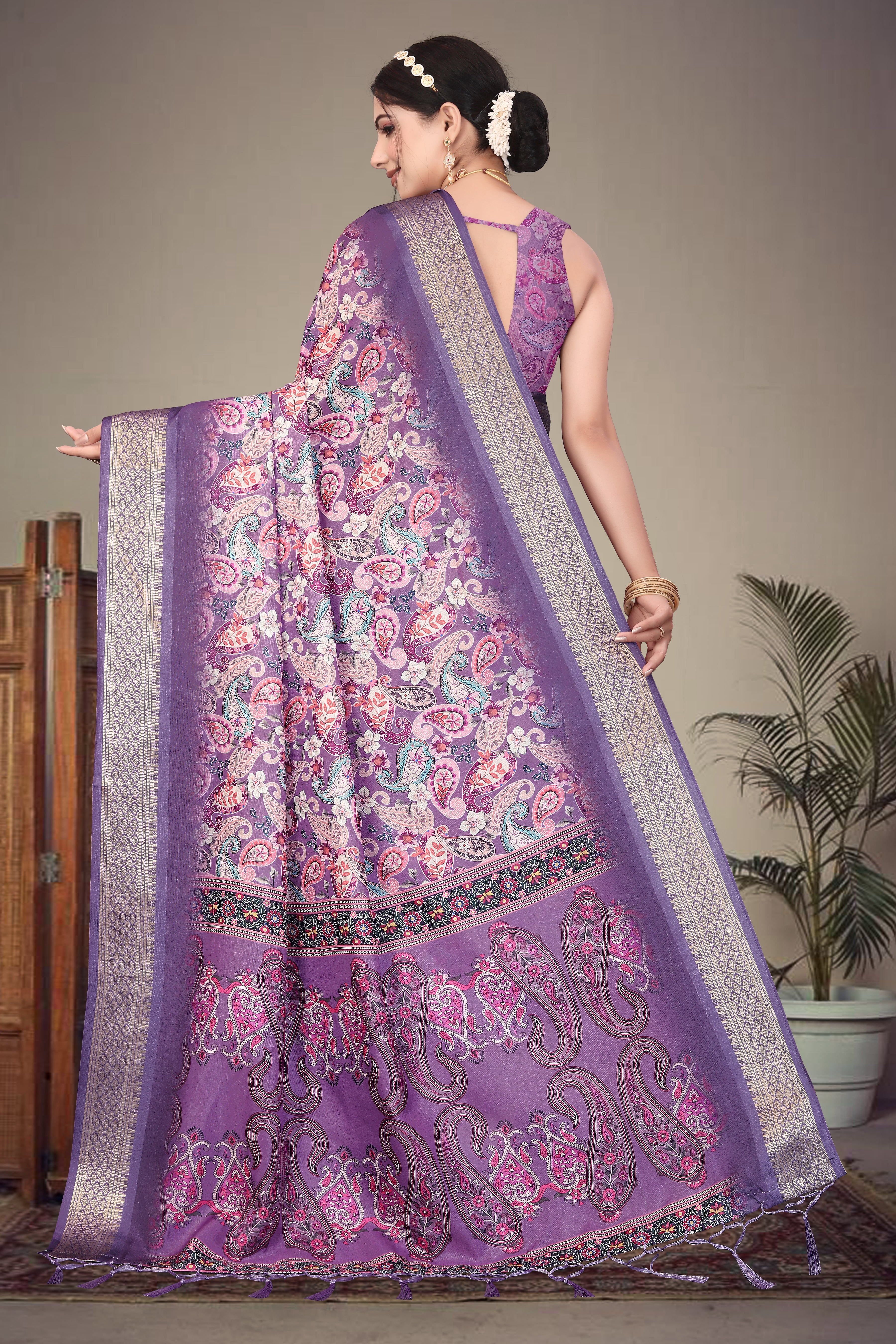 Fabrica Vibe Handwoven Bengal Cotton Saree with Paisley Floral Print & Woven Border - Purple