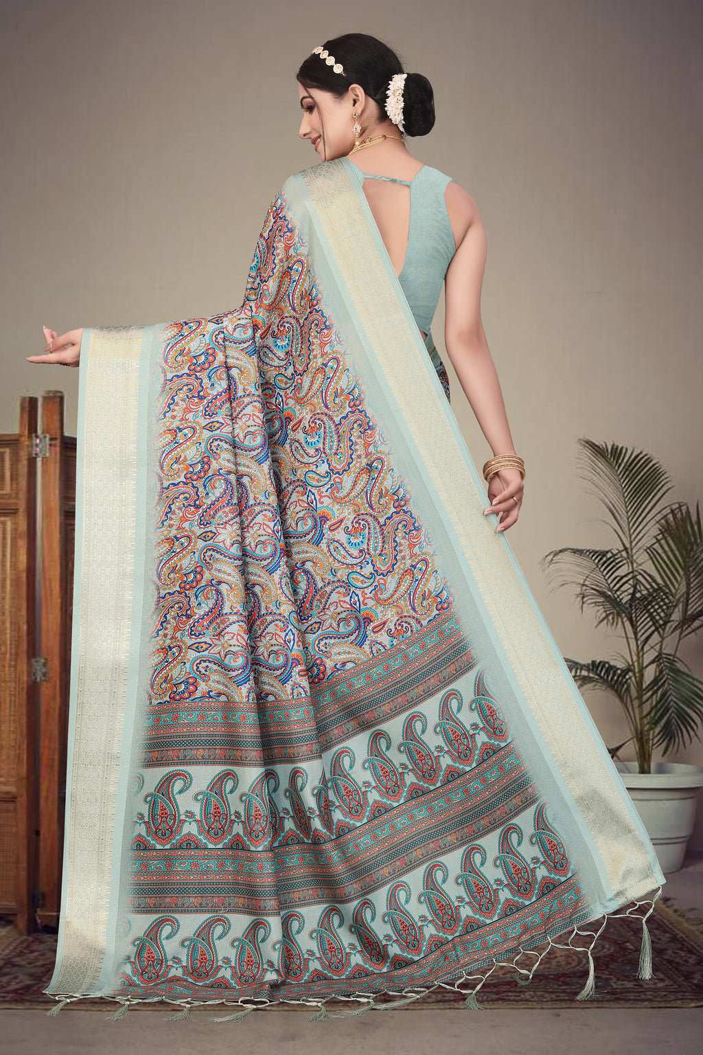 Fabrica Vibe Handwoven Bengal Cotton Saree with Paisley Print & Woven Border - Olive Mint Green