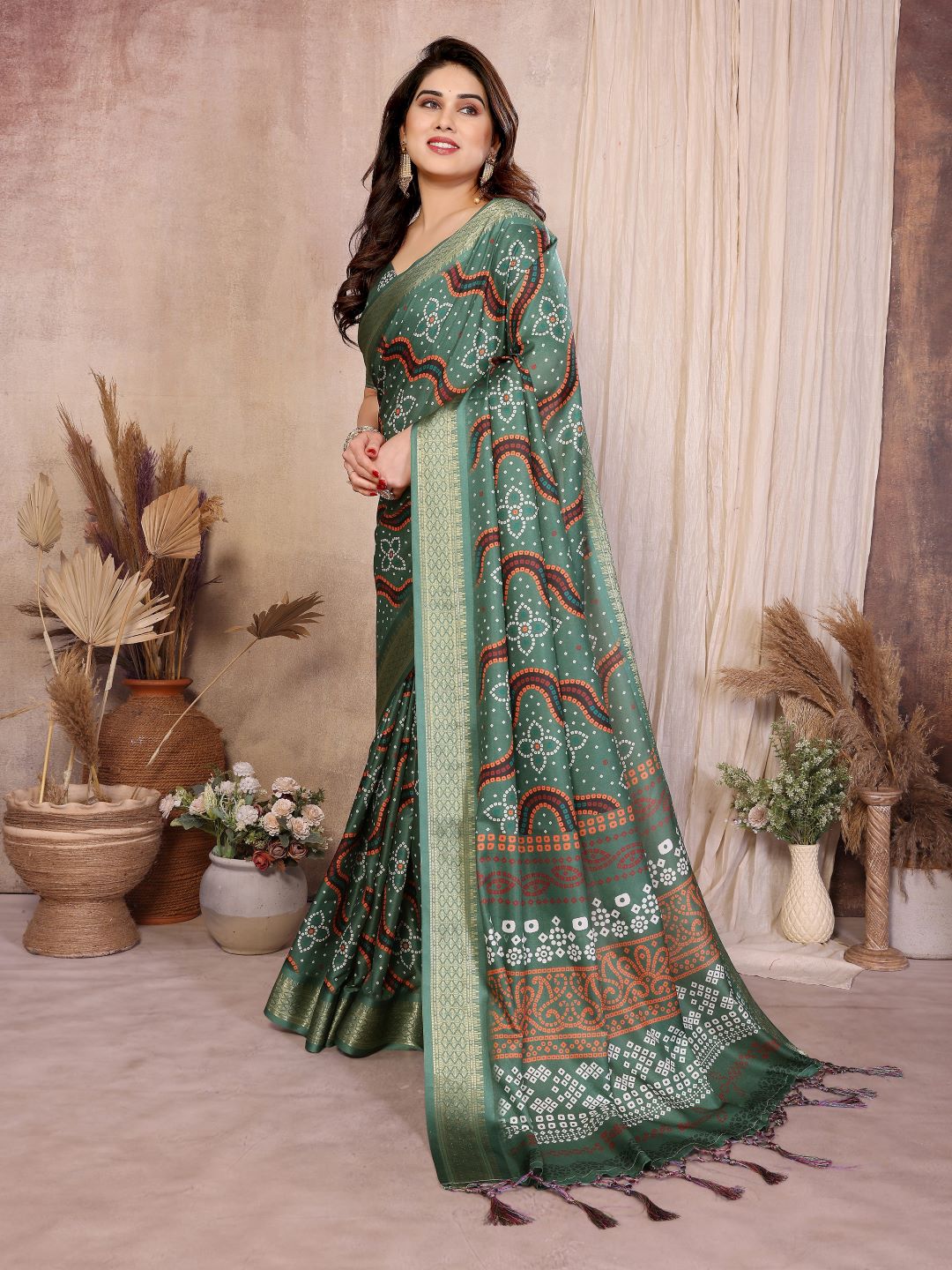 Fabrica Vibe Bottle Green Bandhej Inspired Cotton Saree with Traditional Geometric Pallu