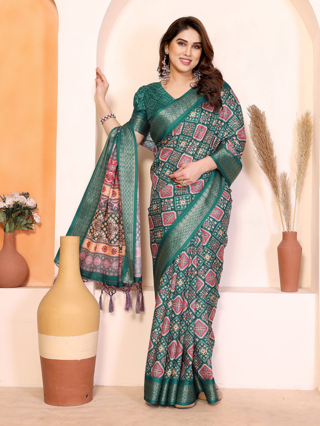 Fabrica Vibe Green Printed Handwoven Saree with Traditional Geometric Pallu & Tassel Border