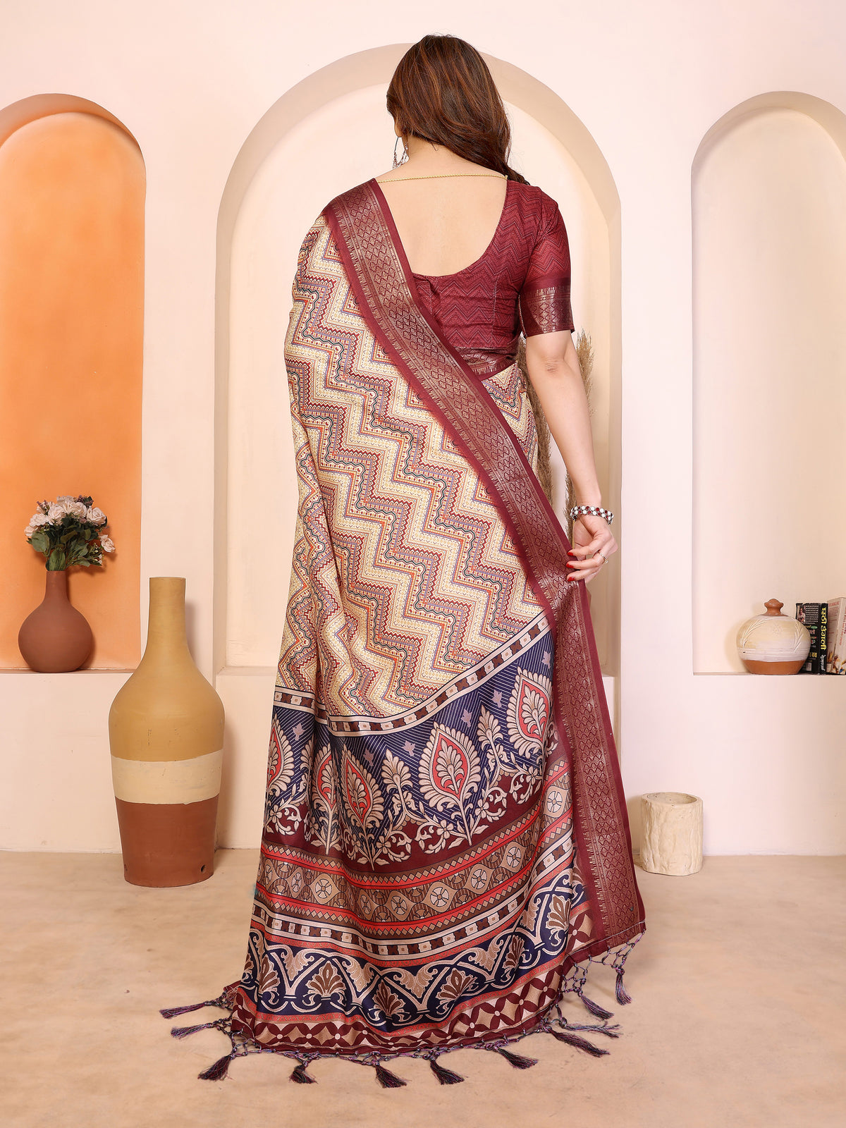 Fabrica Vibe Maroon Cotton Handloom Geometric Printed Saree
