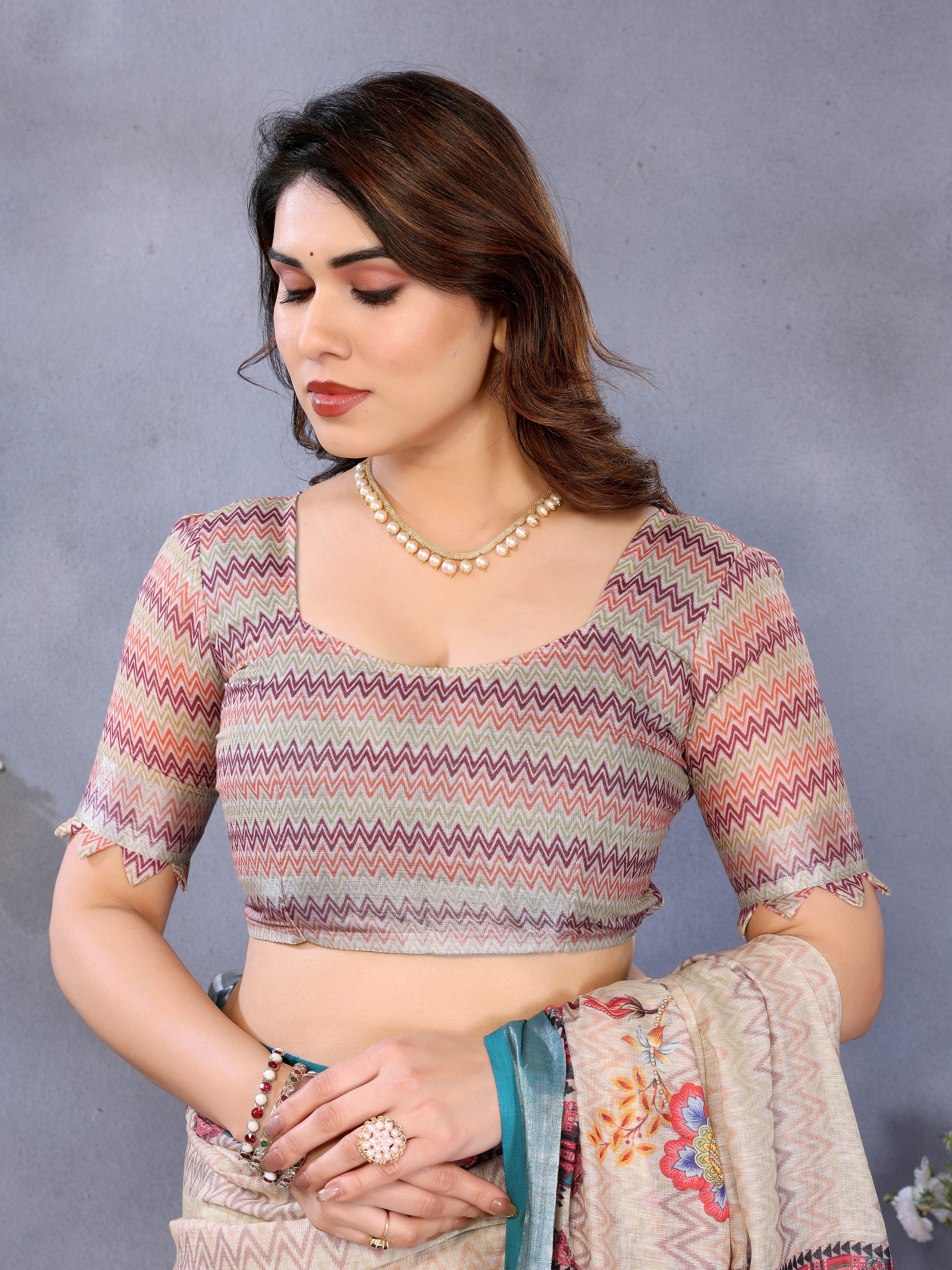 Fabrica Vibe Handwoven Bengal LINEN Saree in Cream with Floral Print & Teal Border