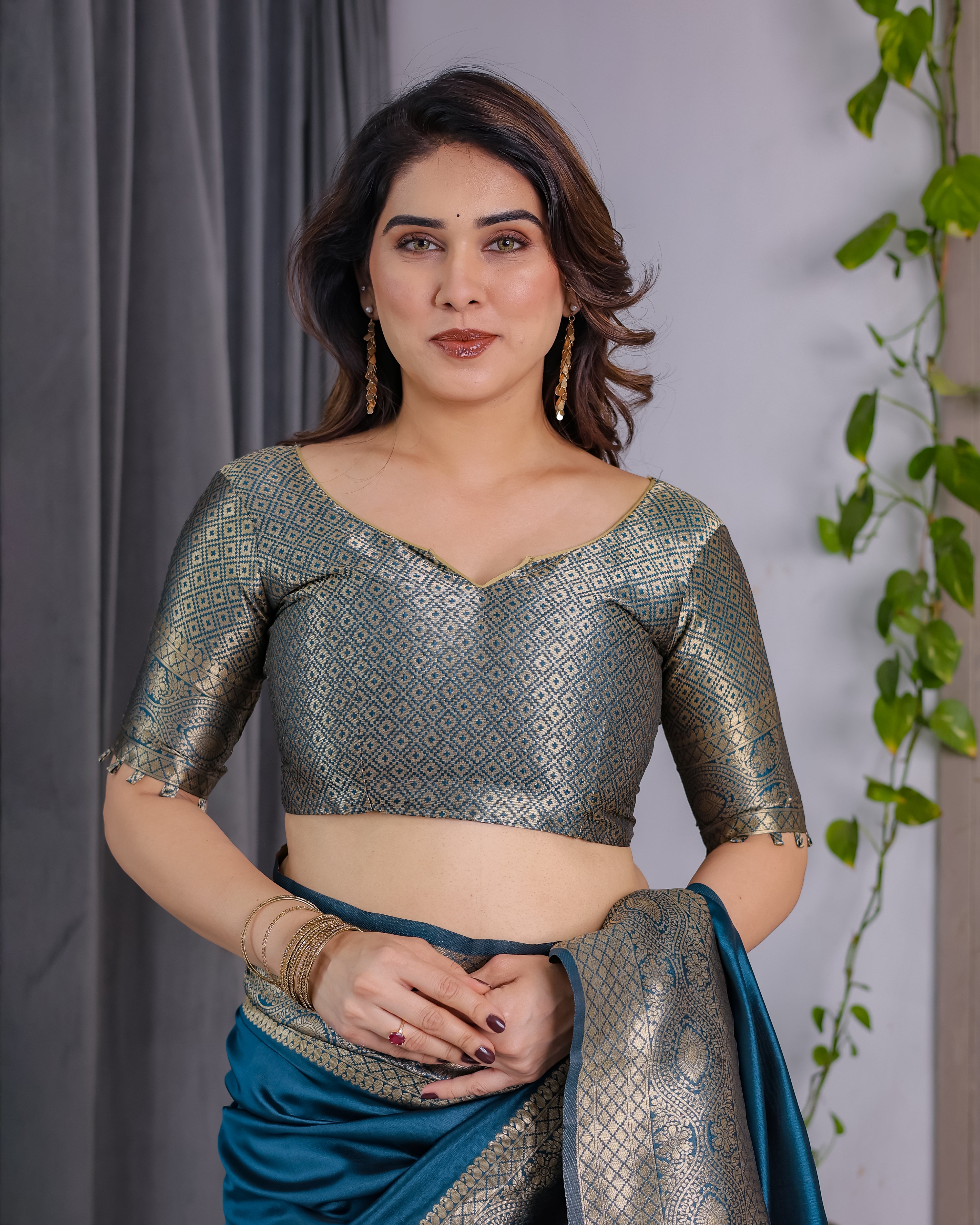 Fabrica Vibe Teal RAMA Banarasi Silk Blend Saree with Gold Woven Border