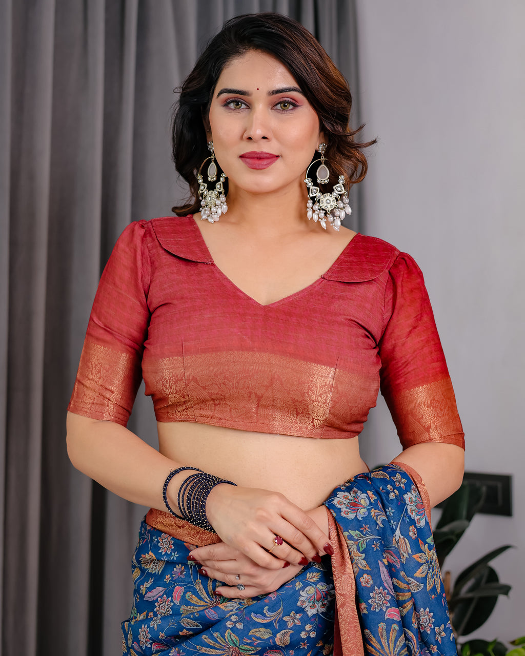 Fabrica Vibe Royal Blue Floral Printed Linen Saree with Copper Zari Border & Paisley Pallu