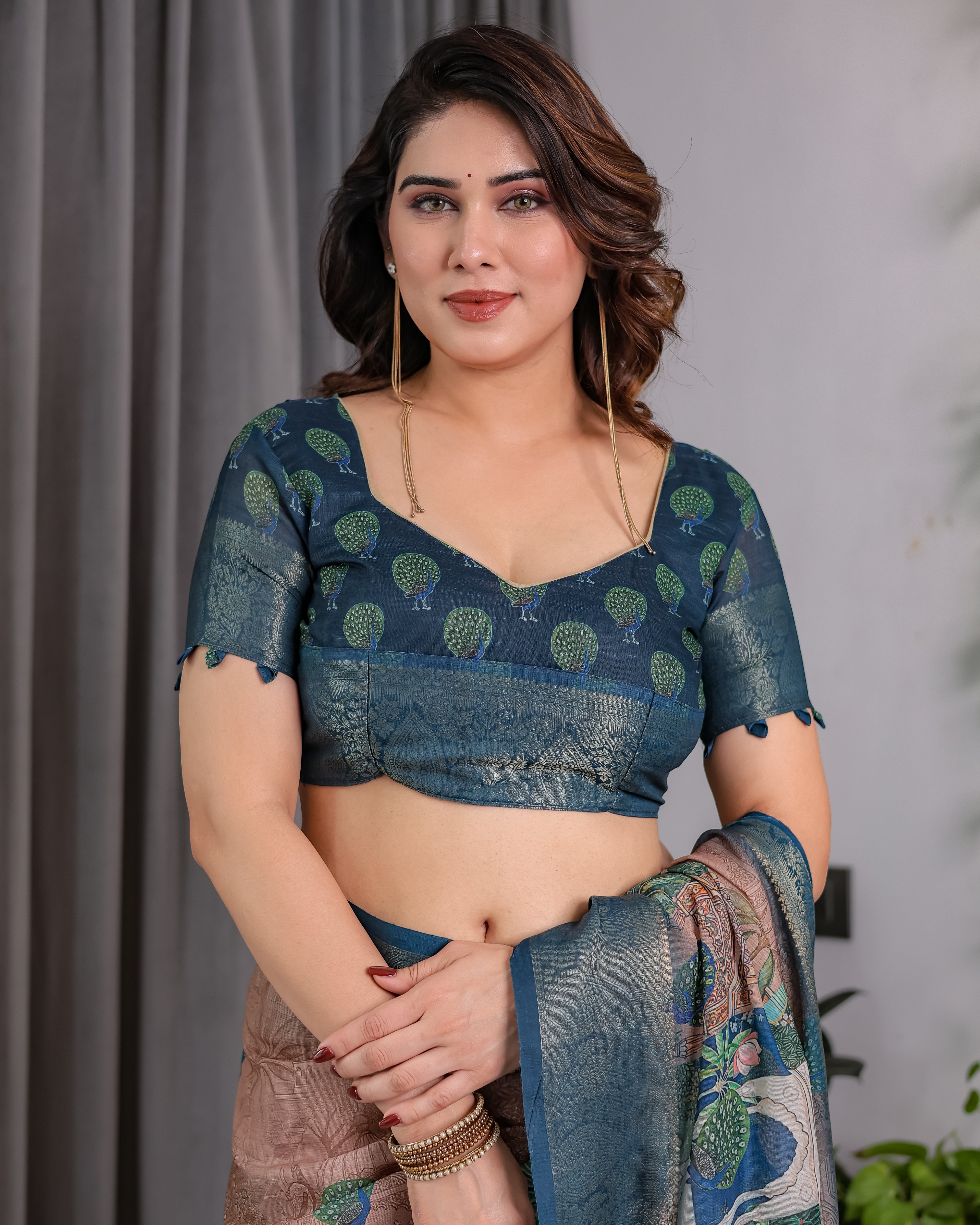 Fabrica Vibe Peacock Garden Printed Beige & Teal Blue Linen Blend Saree with Woven Border