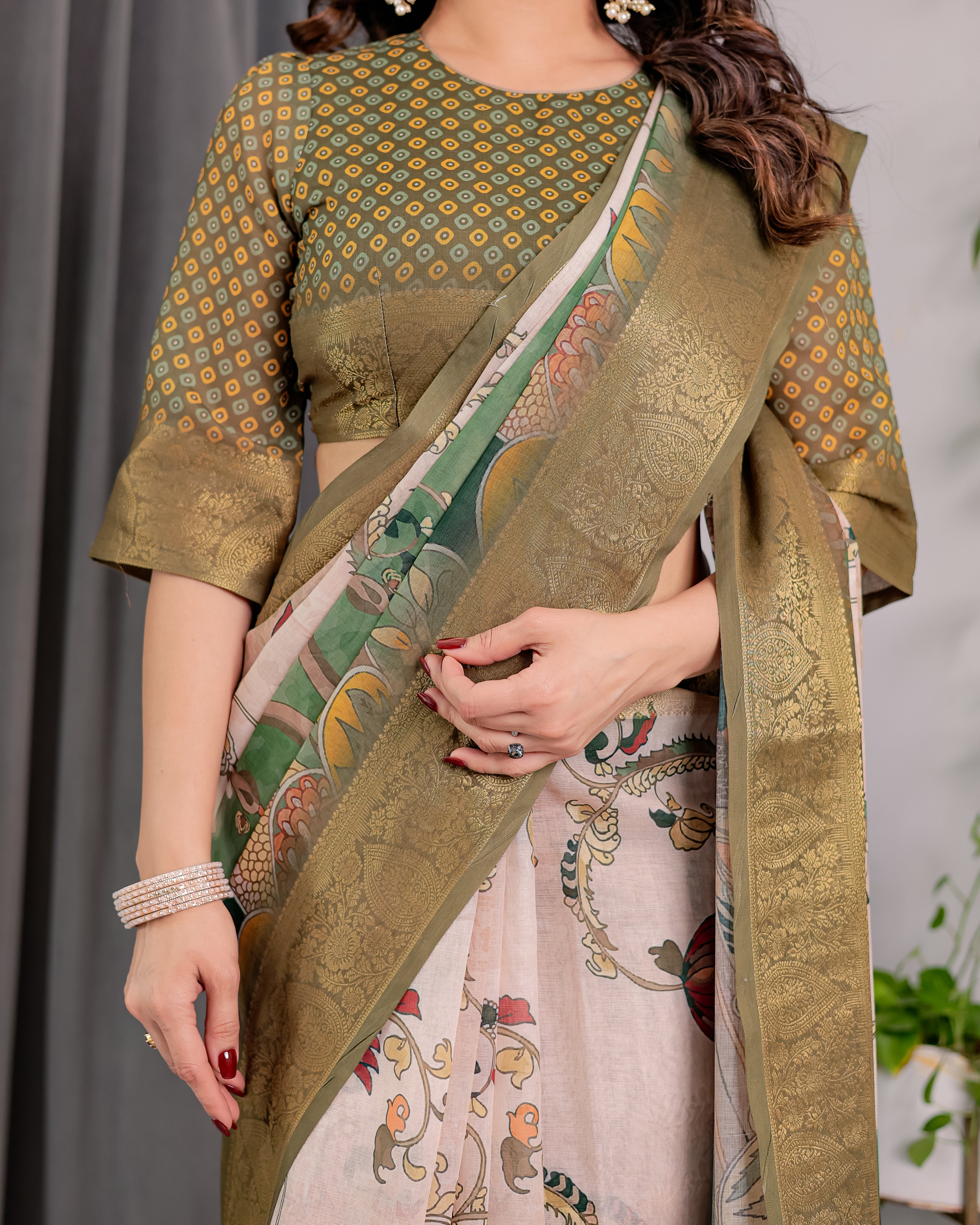 Fabrica Vibe Olive Green Floral Printed Linen Blend Saree with Rich Zari Border