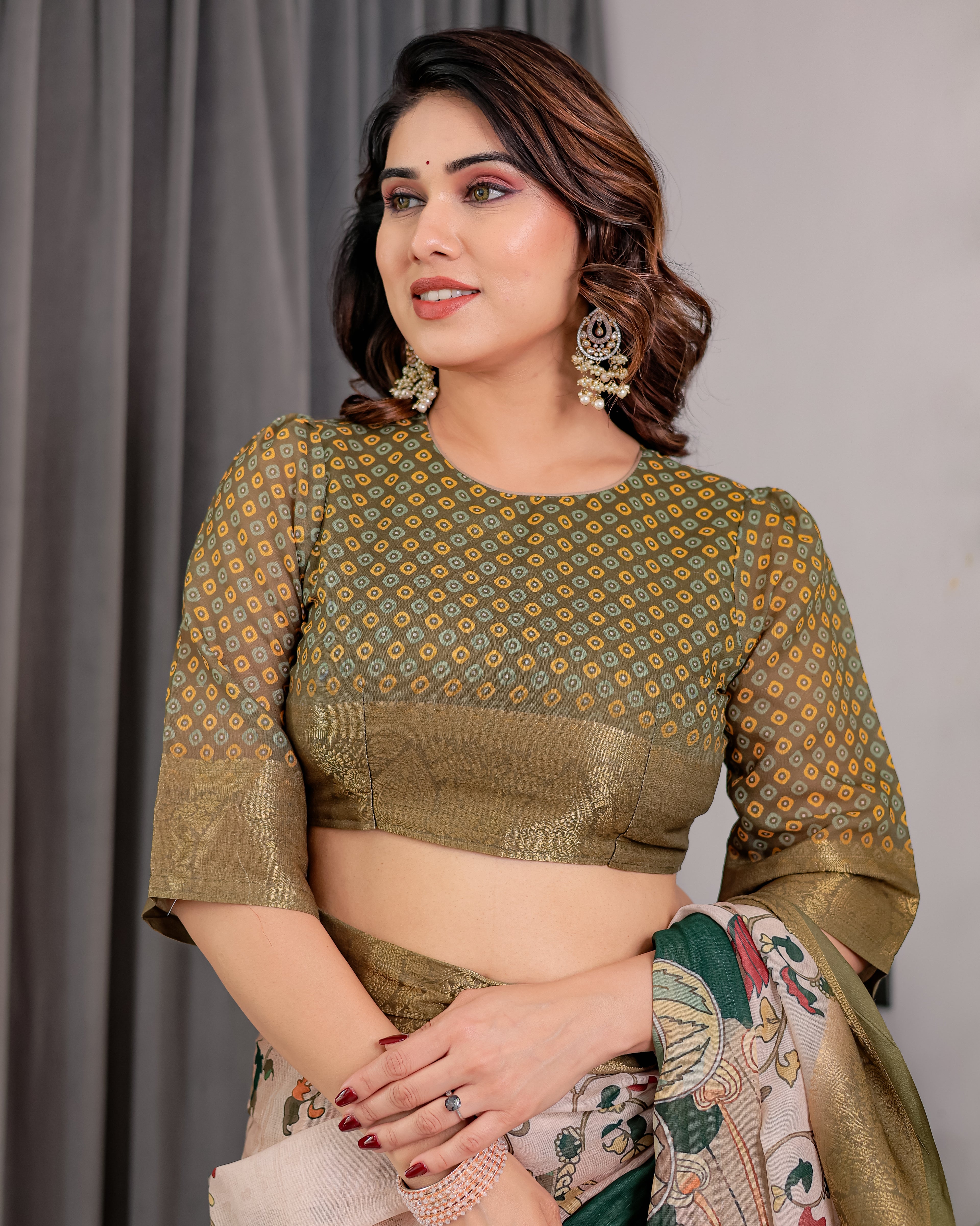 Fabrica Vibe Olive Green Floral Printed Linen Blend Saree with Rich Zari Border