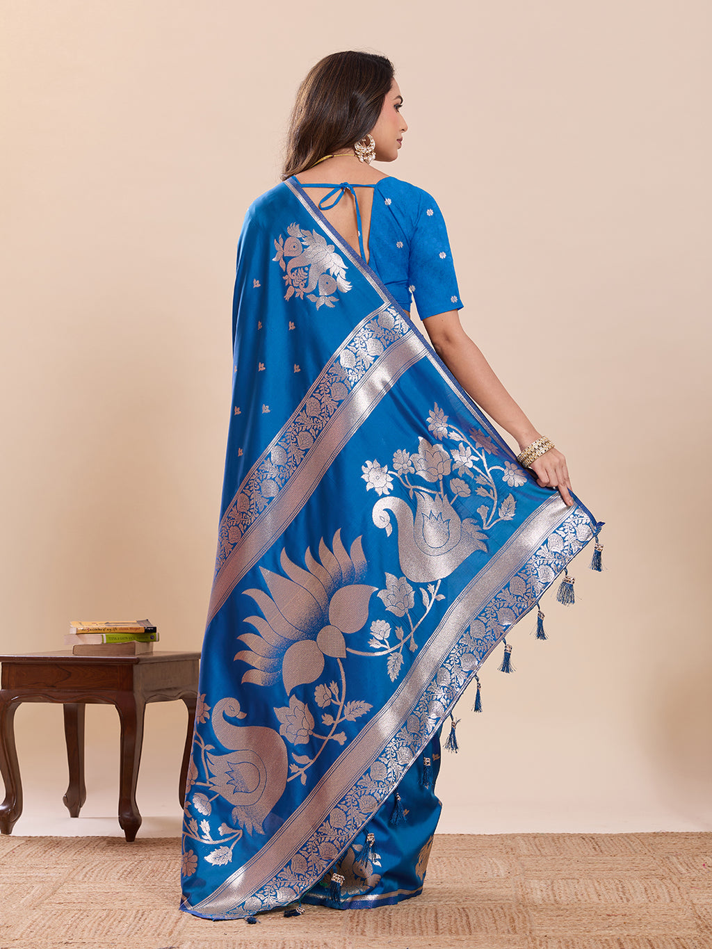 Fabrica Vibe Royal Blue Banarasi Woven Saree with Silver Zari Swan & Lotus Motifs