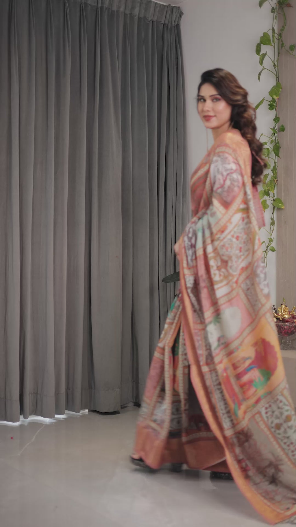 Fabrica Vibe Peach Heritage Patchwork Printed Linen Saree with Rose Gold Zari Border