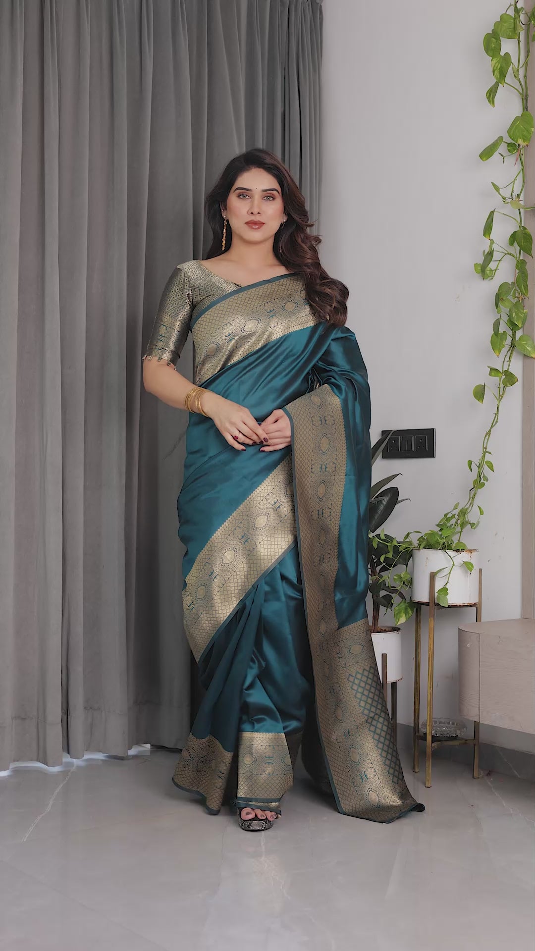 Fabrica Vibe Teal RAMA Banarasi Silk Blend Saree with Gold Woven Border